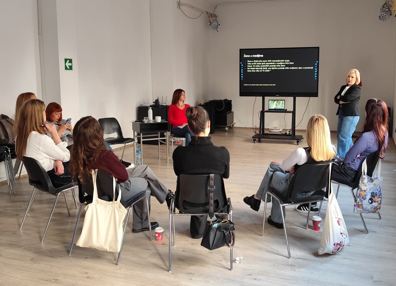 Održan drugi trening za bezbednost novinarki i medijskih radnica