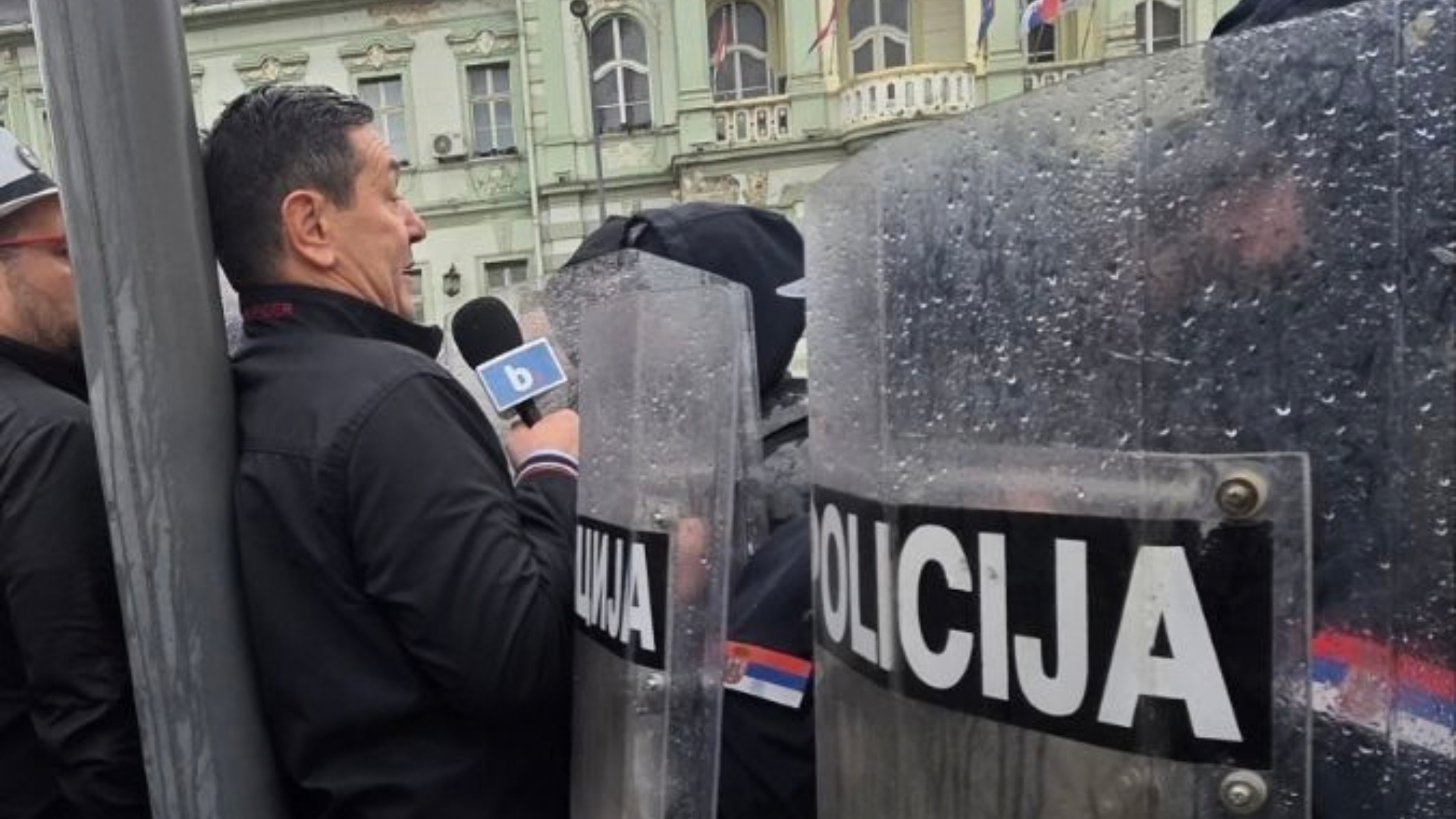 ANEM prijavio tužilaštvu pretnju teškim nasiljem upućenu Šaroviću nakon policijskog postupanja prema ekipi KTV u Zrenjaninu