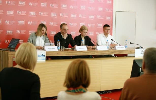 Godinu dana od kada su se novinari Juronjuza ogradili od nepotpisanog saopštenja: "I danas bismo isto"