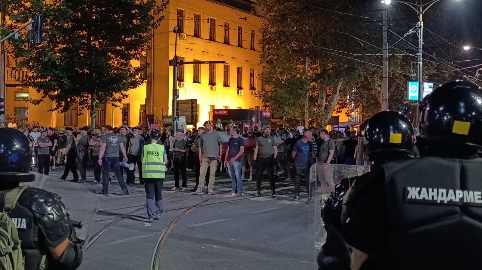 HRW Report: Excessive Use of Force at Protests in Serbia, Attacks on Journalists