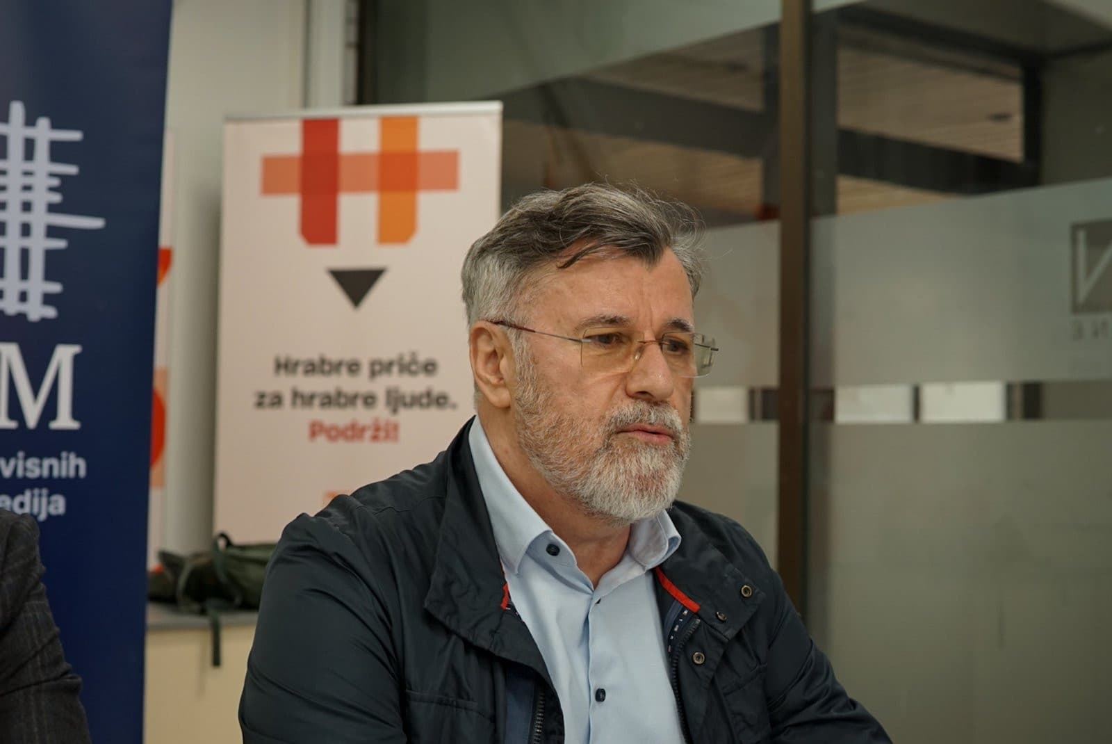 „Ovo je očigledno državna politika“: Veran Matić o napadima na novinare i novinarke