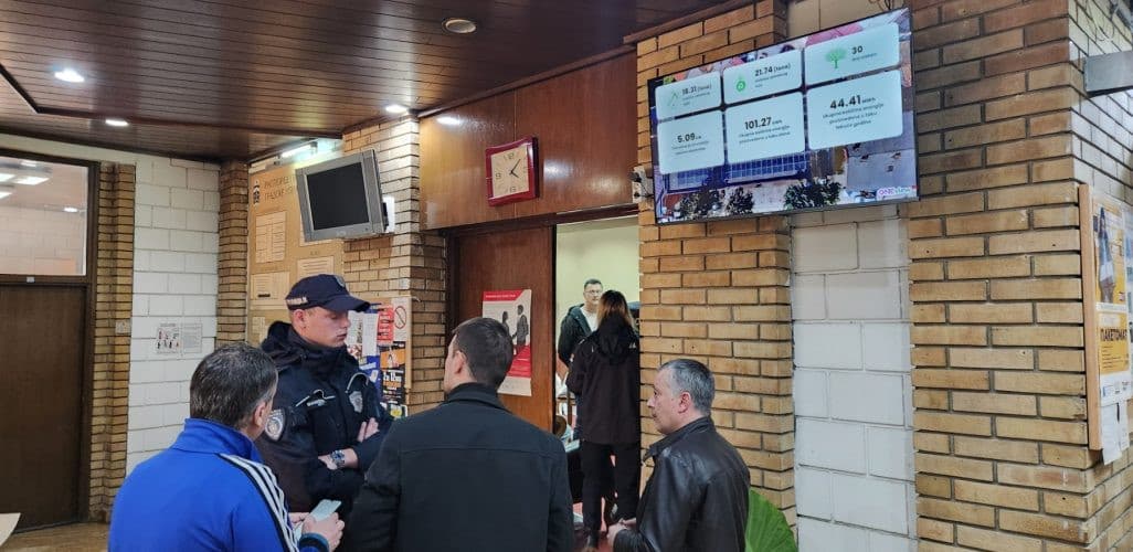 ANEM: The City Election Commission prevented the editor of InfoVranjske from monitoring the proceedings following a report of irregularities.