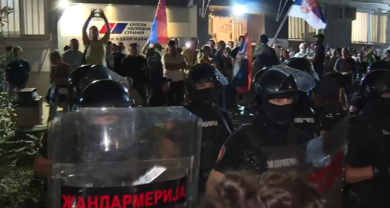 Napadi i pretnje: porast rizika za novinare uoči izbora u Srbiji - Komitet za zaštitu novinara
