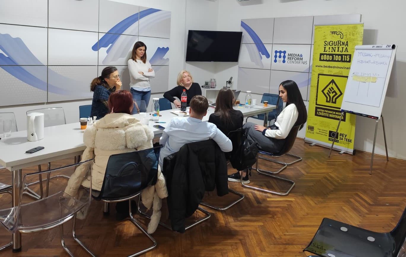 U Nišu održan trening za bezbednost novinarki i medijskih radnica